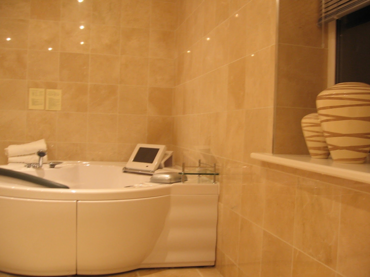 Impact Tiling & Bathrooms — Photos 4